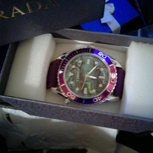 Watch - Picture 2 of 2